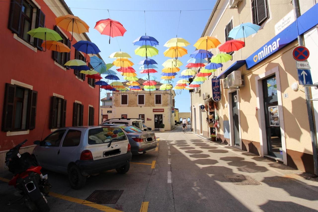 Tamaris, 600 M From The Beach Novigrad Istria Buitenkant foto