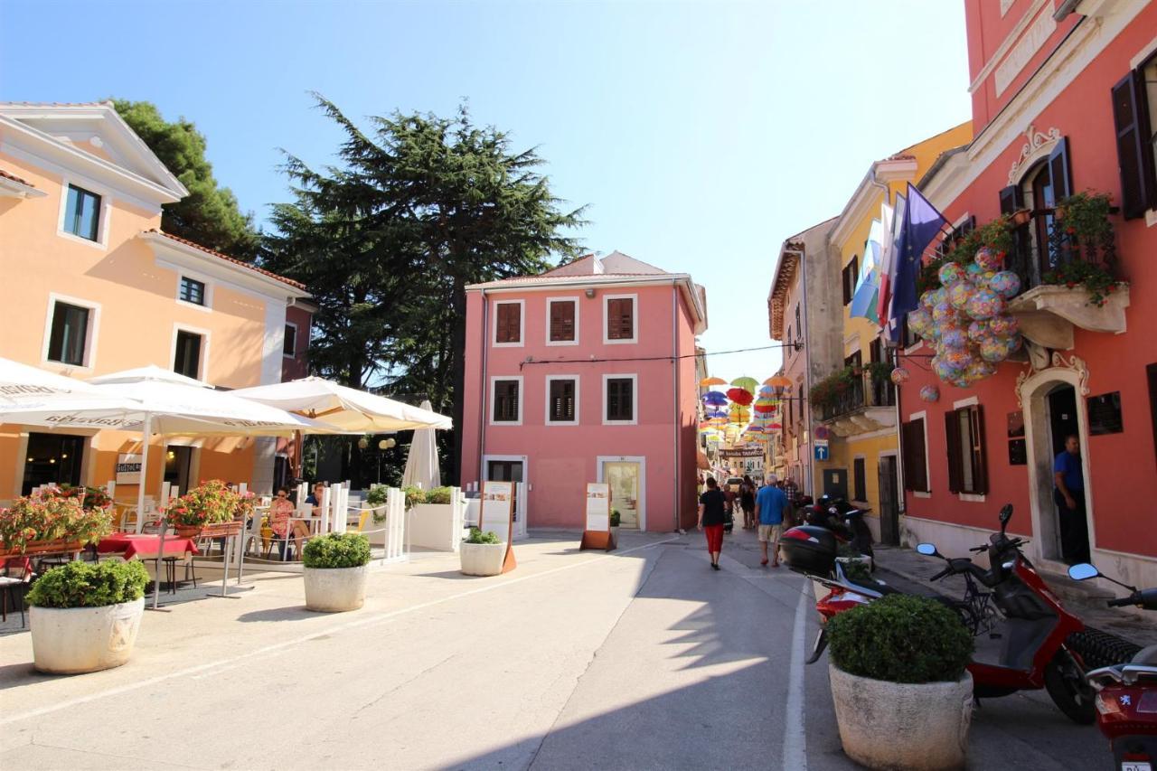 Tamaris, 600 M From The Beach Novigrad Istria Buitenkant foto